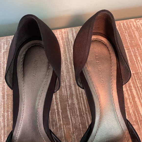 Vintage Ann Taylor Shoes. Size 8 1/2 - Picture 3 of 10